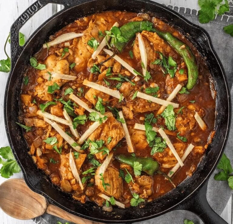 Chicken Karahi Recipe – Spicy, Aromatic & Authentic Pakistani Style